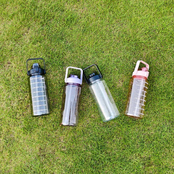 2L Half Gallon Clear Plastic Sports Water Bottle with Straw and Motivational Time Marker